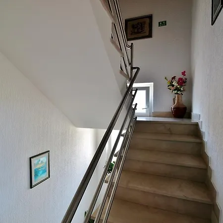 Apartment Jaska Anica *
